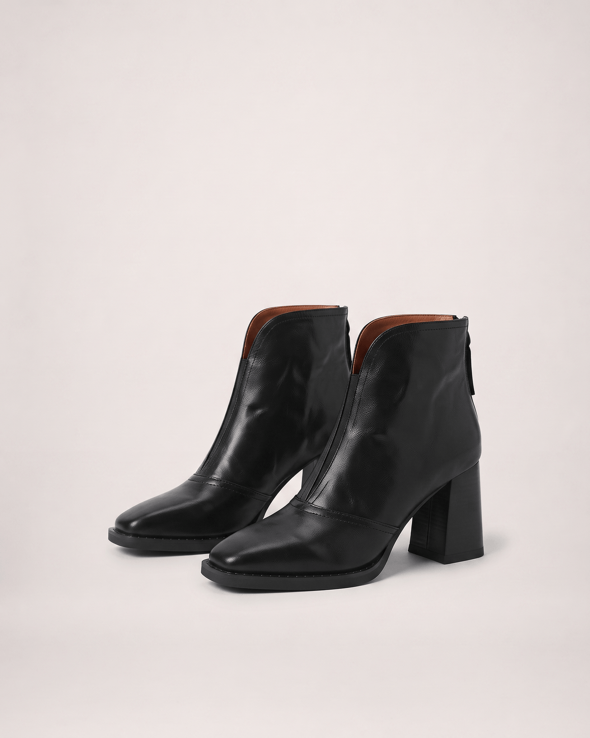 Black women’s boots in a front three-quarter pair view