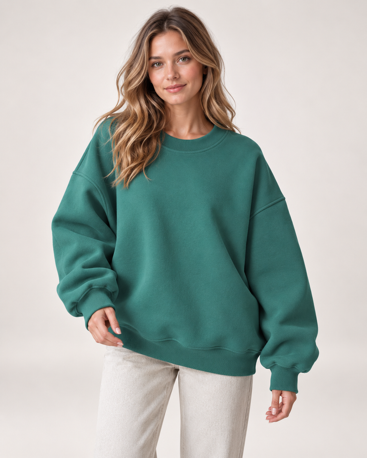 Women’s Oversized Sweatshirt with Crew Neck in Green, upper body product focus view