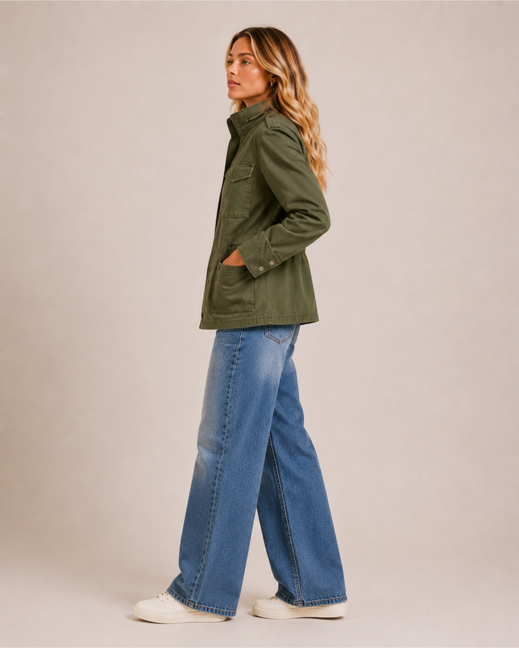 Women's Utility Jacket with Zip & Cargo Pockets