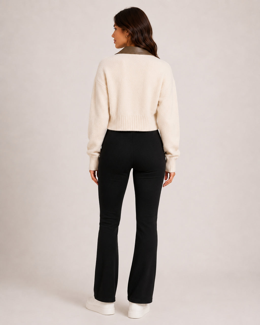 Women's Cropped Zip-Up Cardigan with Contrast Collar