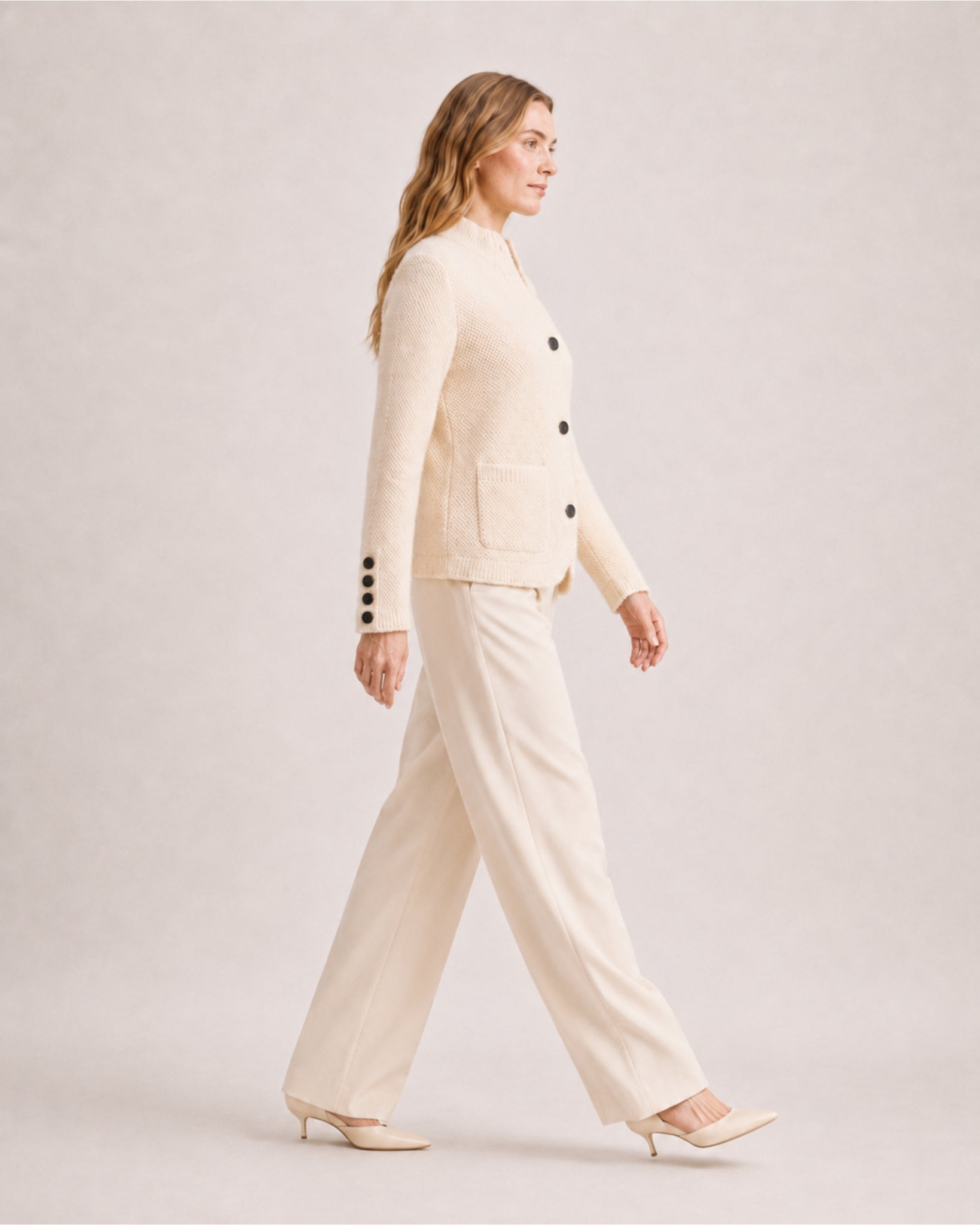 Women's Chunky Knit Cardigan Button Front Style