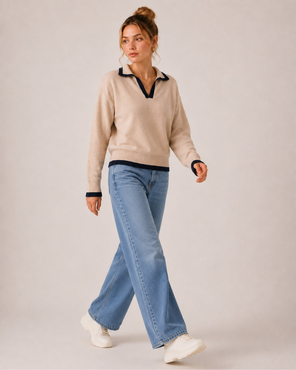 Women's V Neck Collared Knitted Jumper