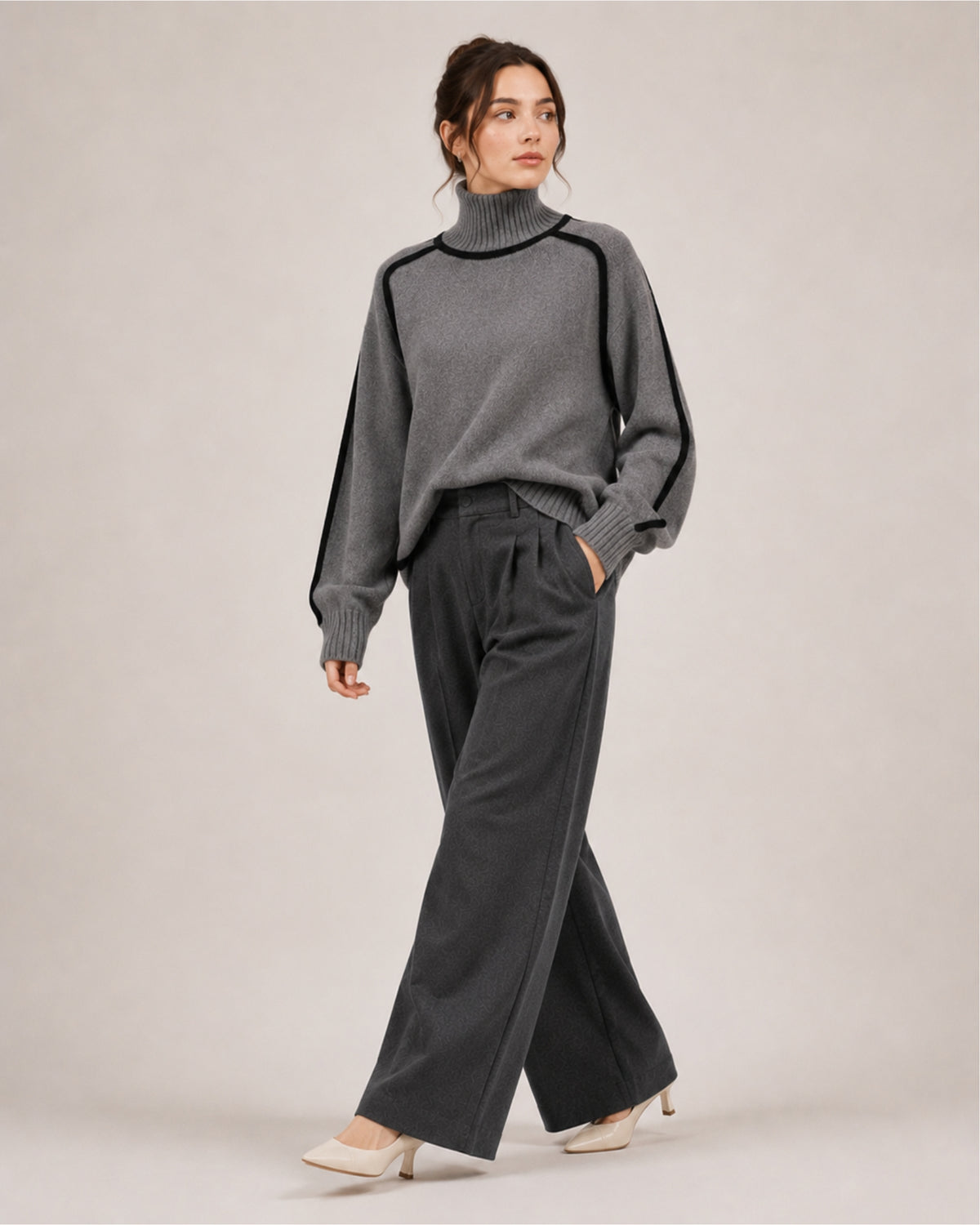 Women's Oversized Turtleneck Jumper with Contrast Trim