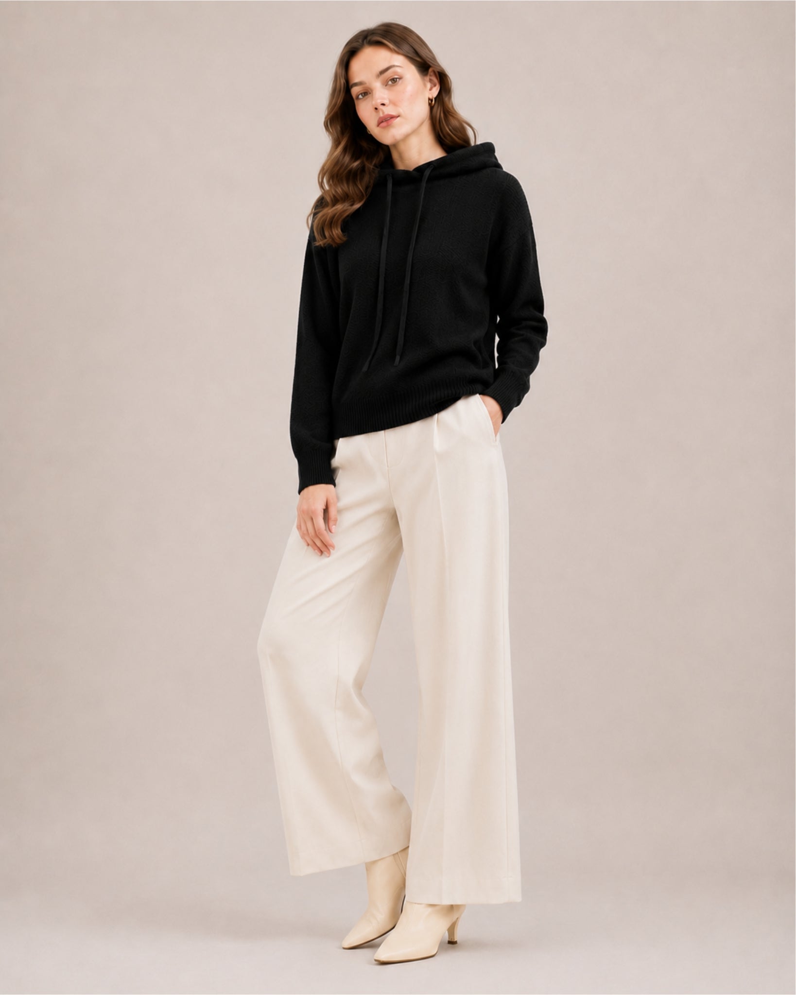Women's Oversized Knitted Hoodie