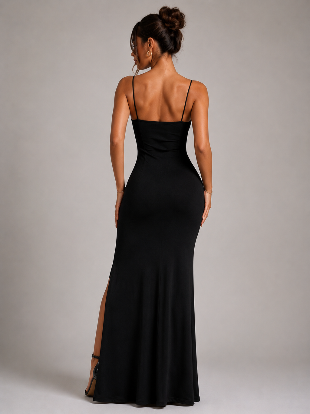 Women's Spaghetti Strap Maxi Dress with Elegant Silhouette