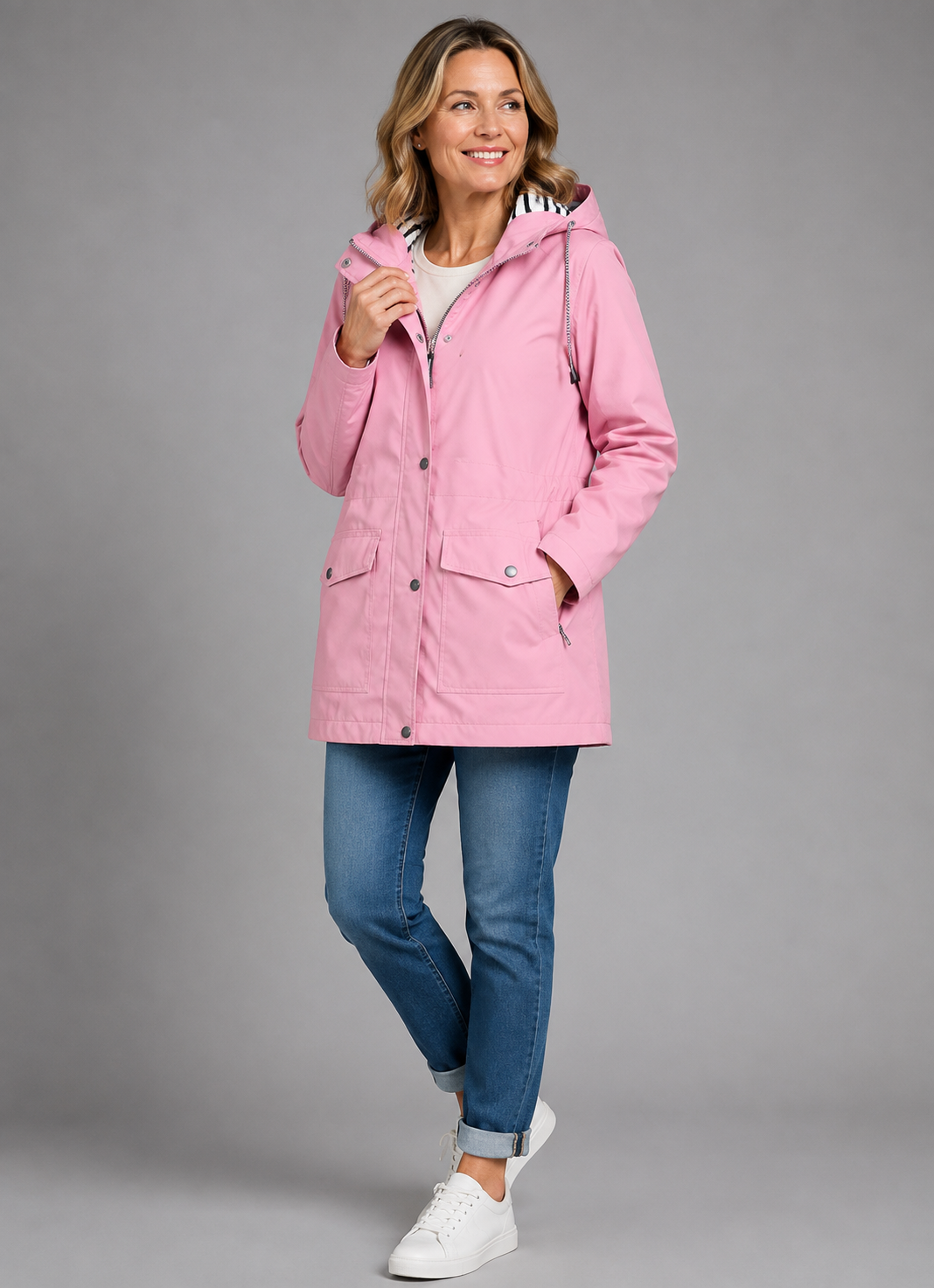 Women's Lightweight Hooded Showerproof Waterproof Jacket