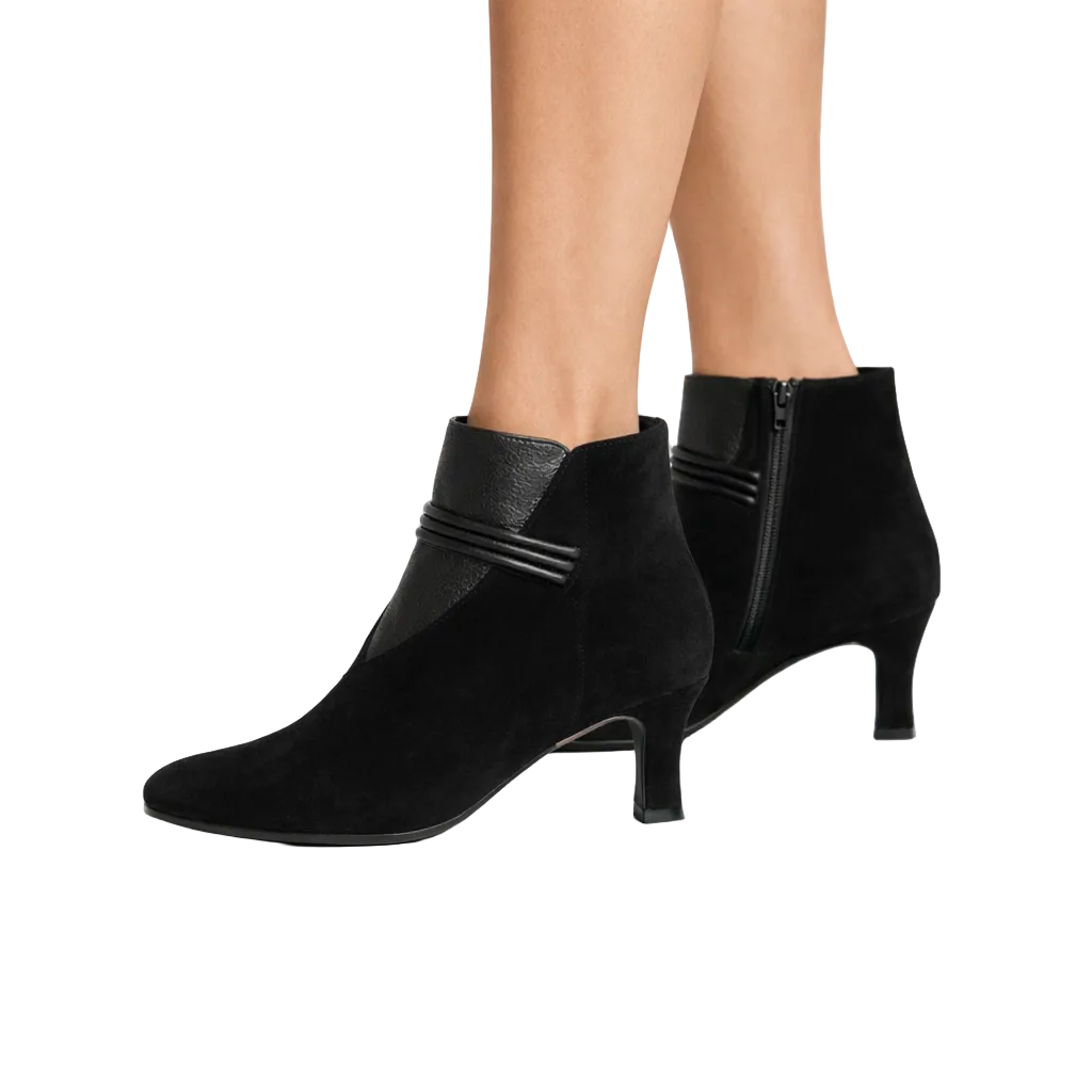 Women's Leather Ankle Boots Heritage Pointed Toe Ruffled Brown Black
