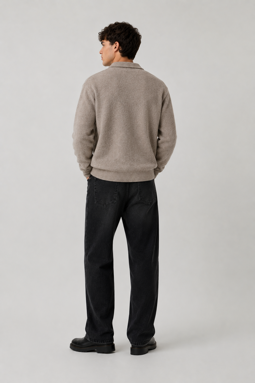 Men's Lightweight Knit Sweater for Casual and Formal Wear