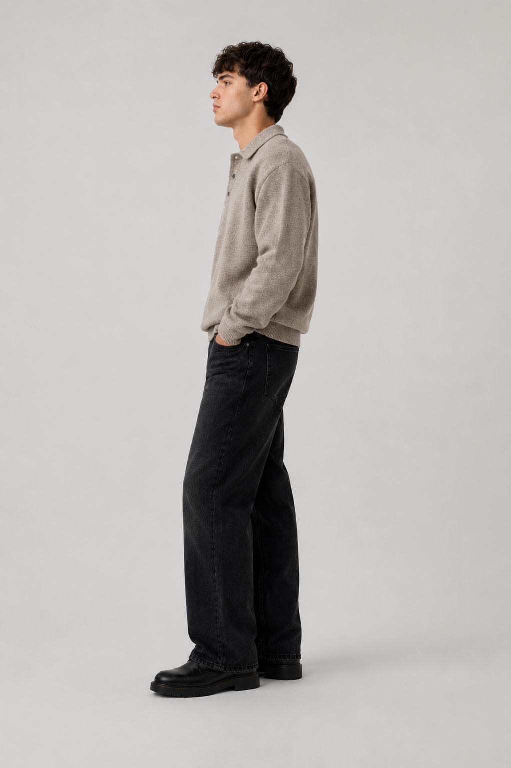 Men's Lightweight Knit Sweater for Casual and Formal Wear